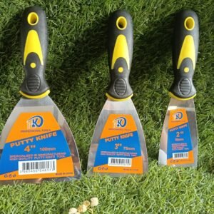 HBR22-69 putty knife 4"