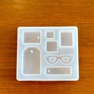 7 Cavity mould size-8*9cm