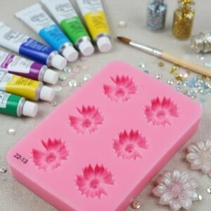 White 6 cavity flower size-10.3*7.4*1